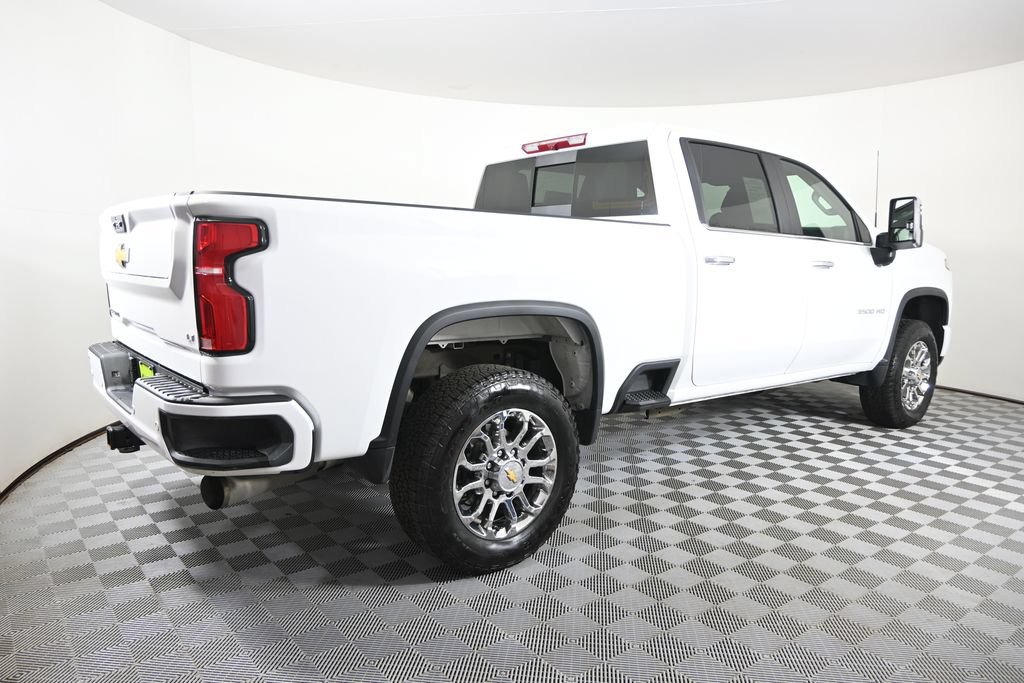 Used 2026 Chevrolet Silverado 3500 LT w/ Z71 Chrome Sport Edition AWD/4WD image 7
