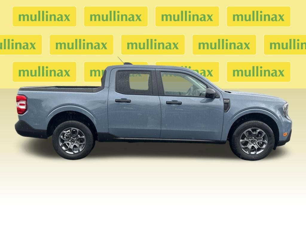 Used 2025 Ford Maverick XLT w/ XLT Luxury Package AWD/4WD image 2