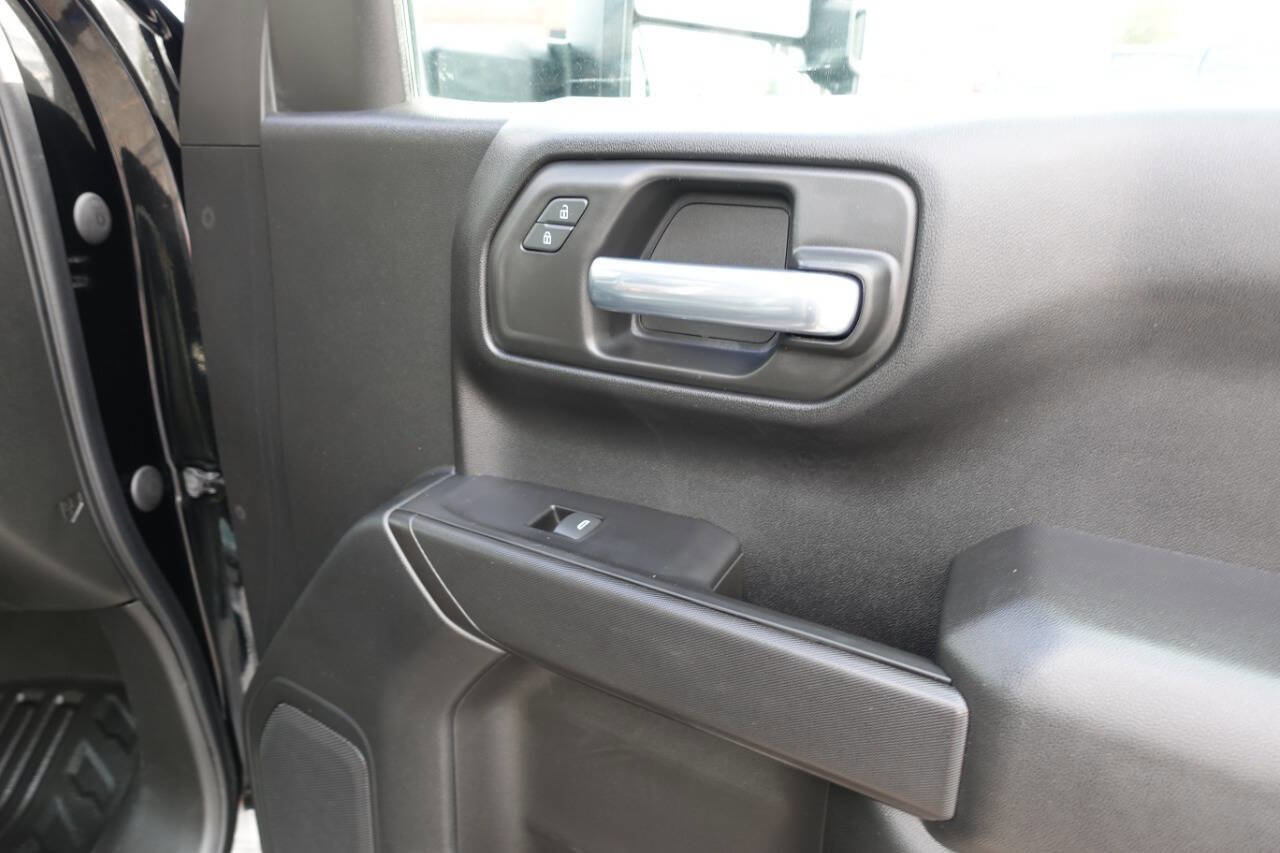 Used 2023 GMC Sierra 1500 Pro w/ Pro Value Package image 30