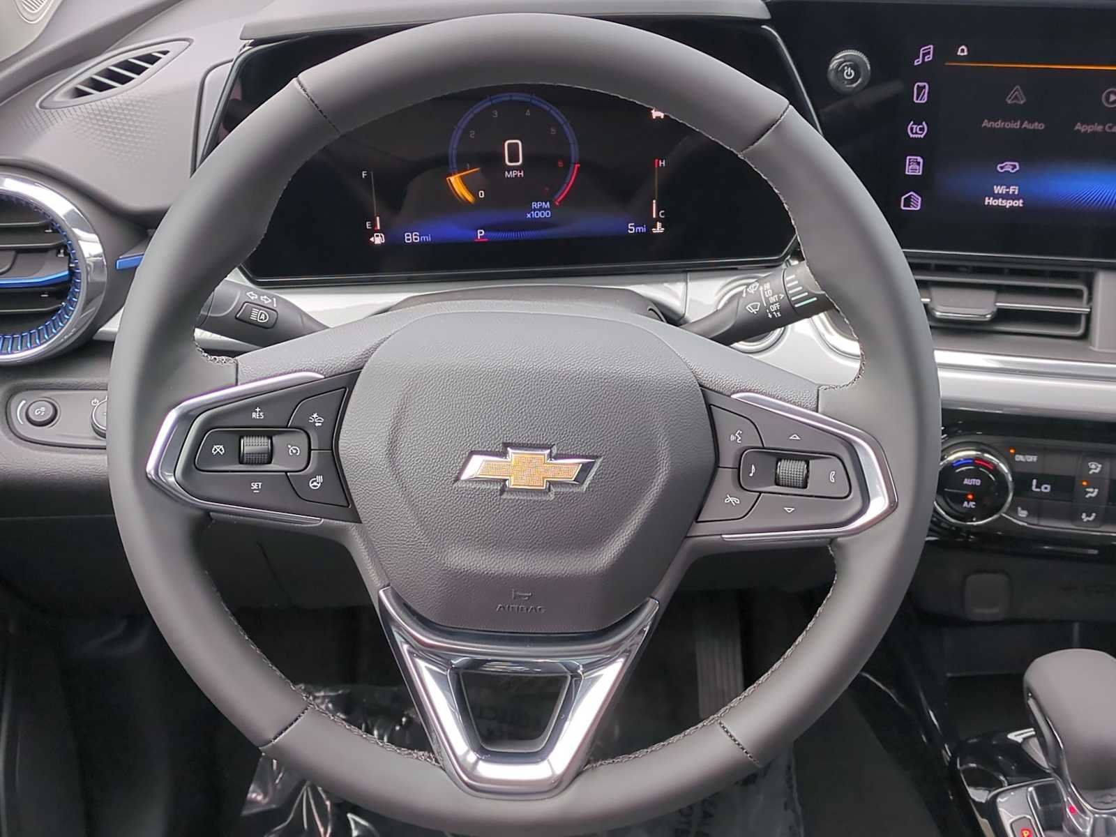 New 2026 Chevrolet Trax LT w/ Driver Confidence Package FWD image 14