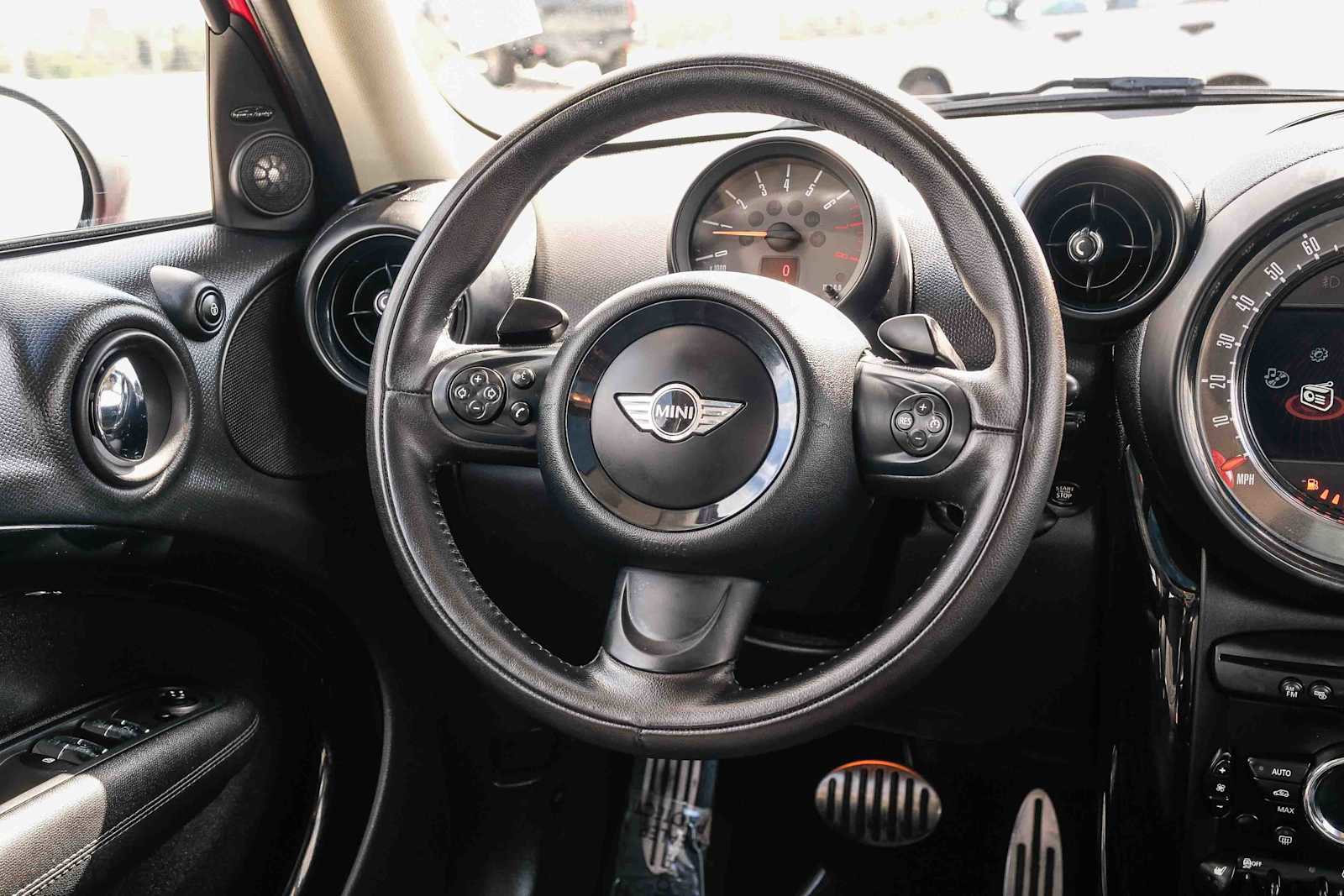 Used 2016 MINI Cooper Countryman S FWD image 17