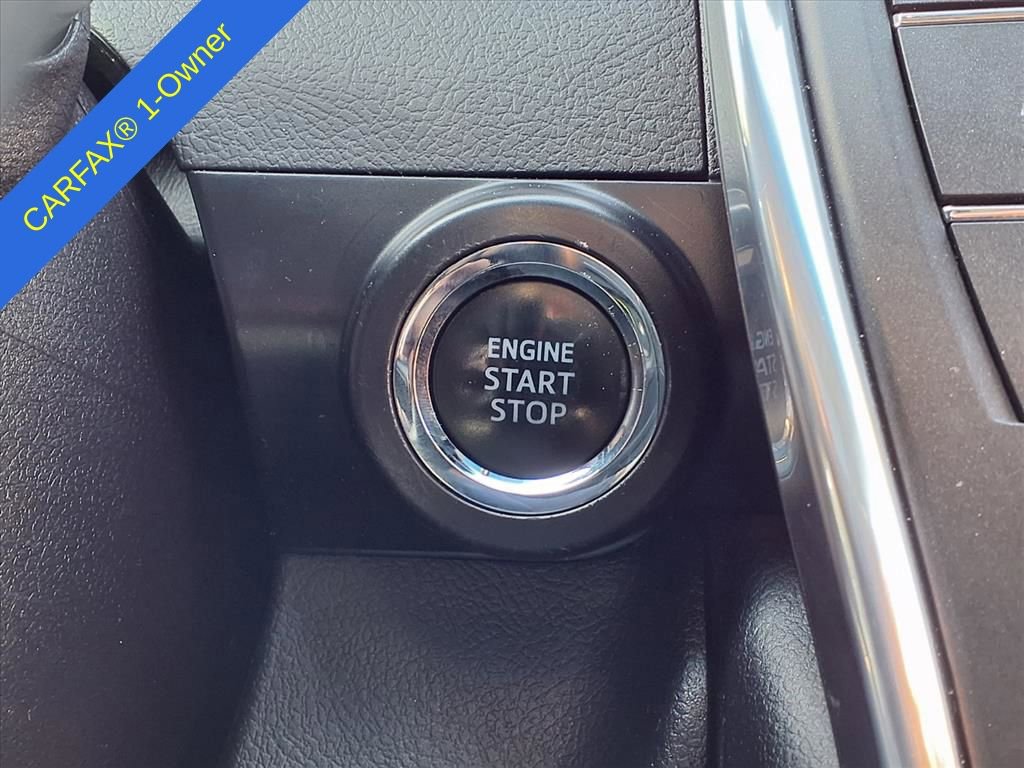 Used 2015 Toyota Camry XLE image 29