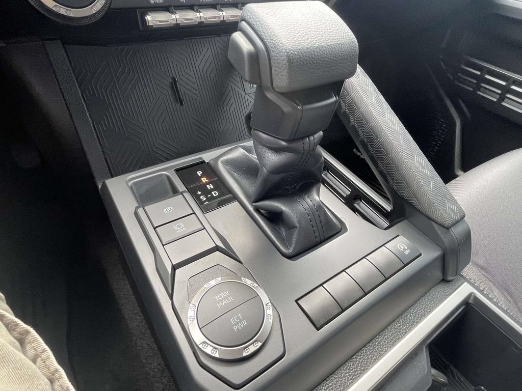 Used 2025 Toyota Tacoma SR5 RWD image 17