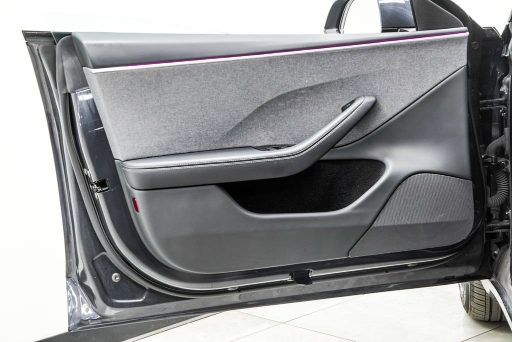 Used 2025 Tesla Model 3 RWD image 36