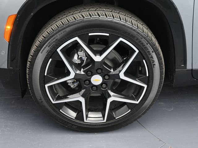 New 2025 Chevrolet Traverse High Country FWD image 23