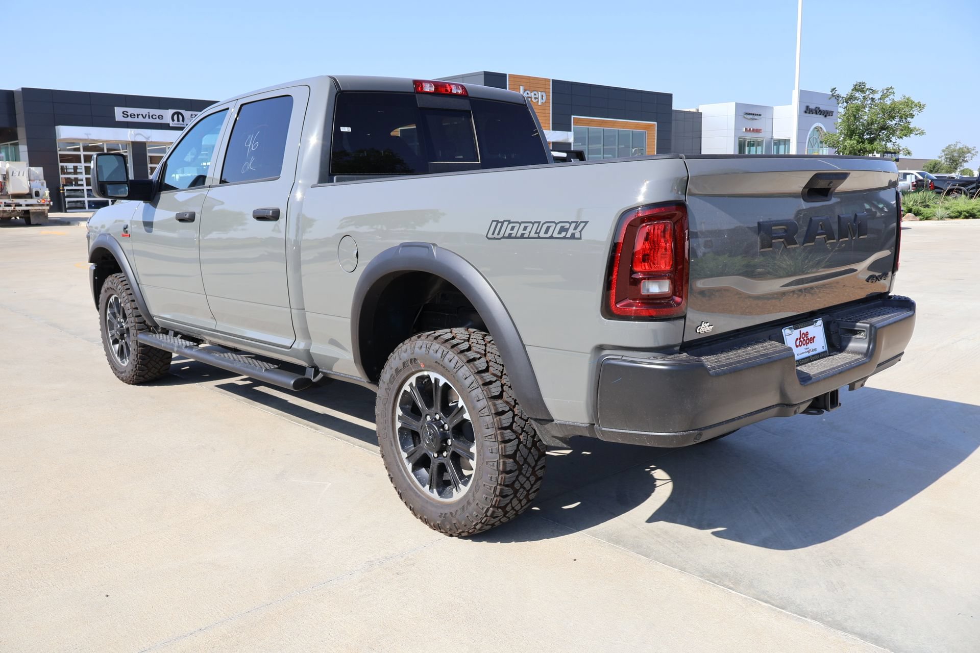 New 2026 RAM 2500 Warlock AWD/4WD image 22
