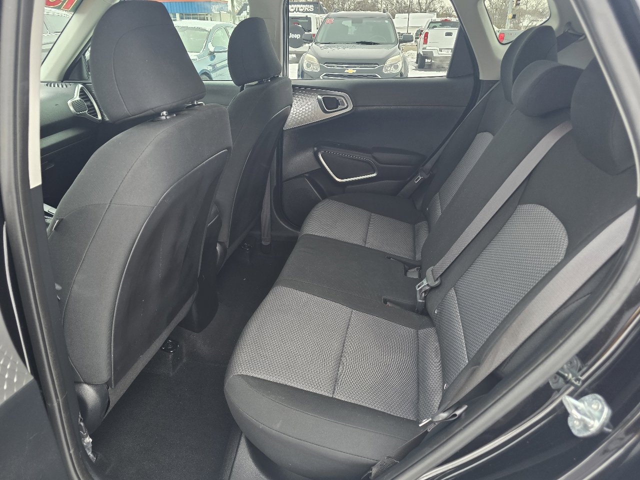 Used 2023 Kia Soul LX image 18