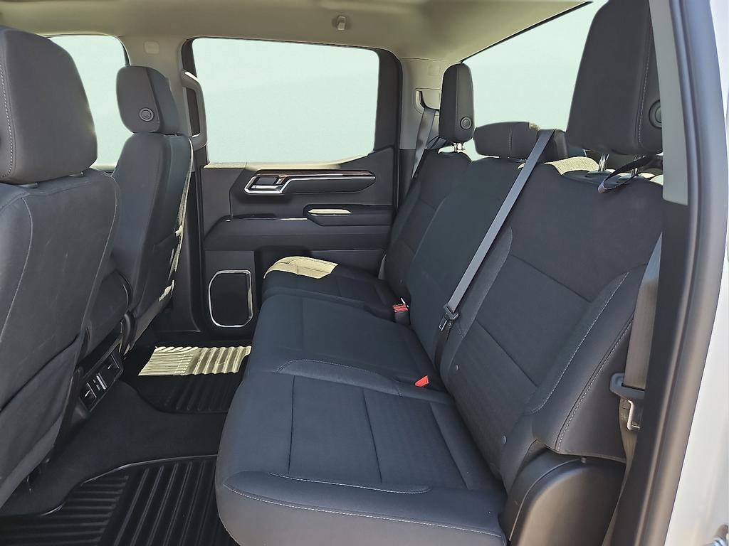 Used 2026 Chevrolet Silverado 1500 RST AWD/4WD image 8
