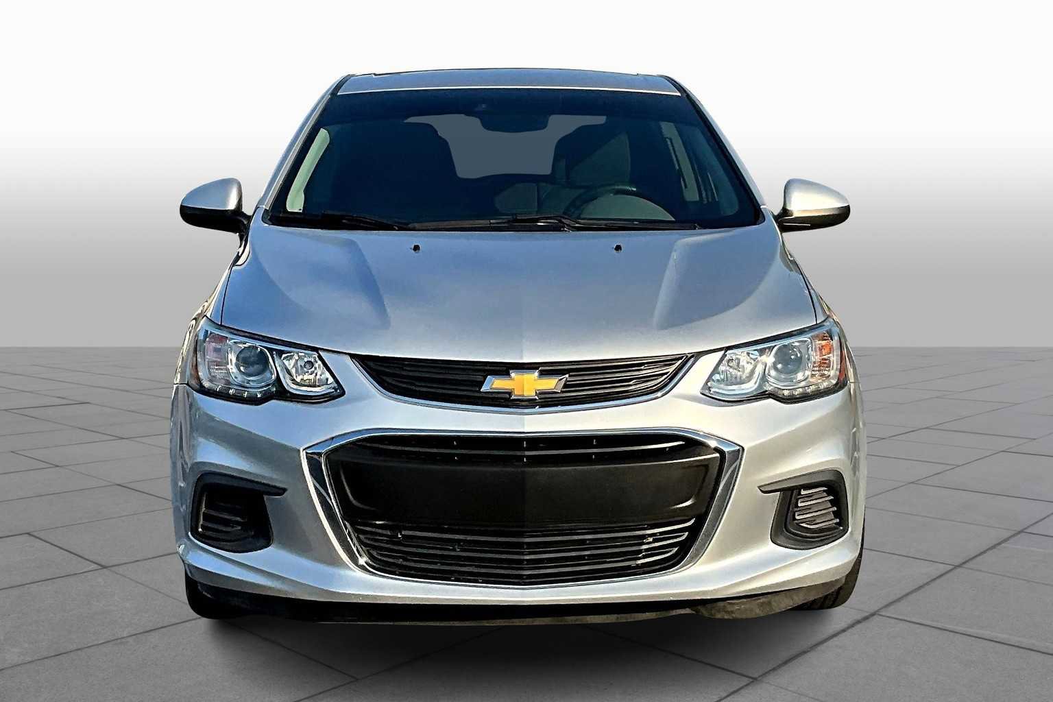 Used 2020 Chevrolet Sonic LT image 3