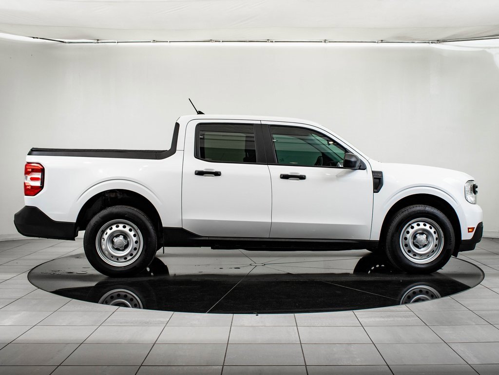 Used 2024 Ford Maverick XL image 11