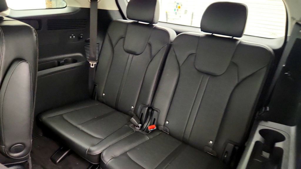 Used 2024 Kia Sorento X-Line EX image 23