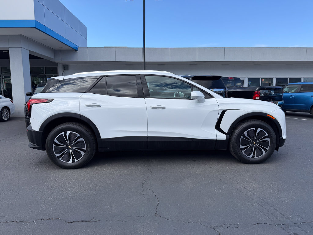 Used 2024 Chevrolet Blazer EV LT AWD/4WD image 6