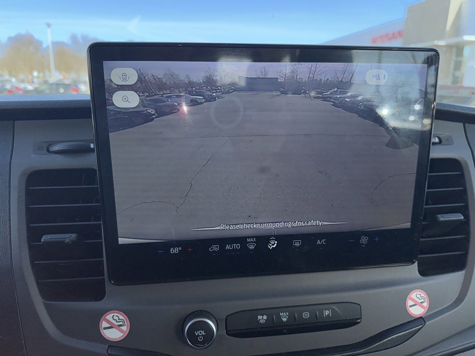 Used 2022 Ford Transit 350 XLT image 12