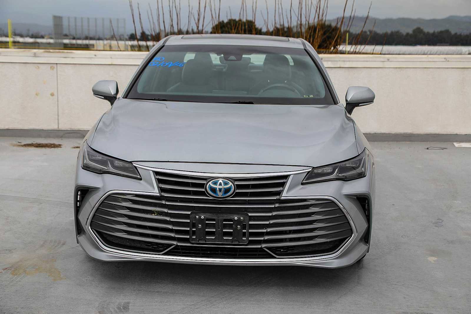 Certified 2020 Toyota Avalon Limited image 4
