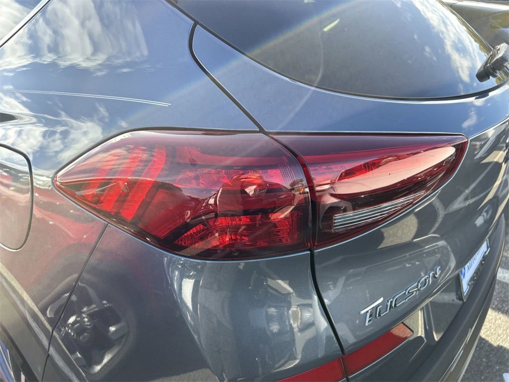 Used 2021 Hyundai Tucson Limited image 16