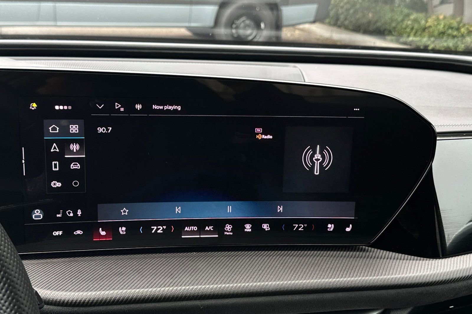 Used 2025 Audi SQ5 Premium Plus image 34