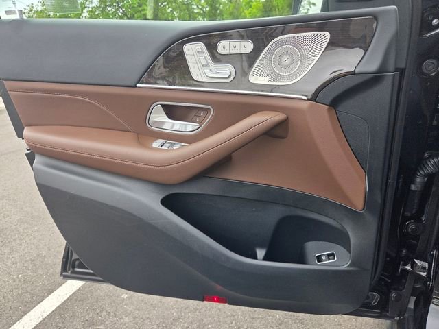 Used 2024 Mercedes-Benz GLE 450 4MATIC image 25