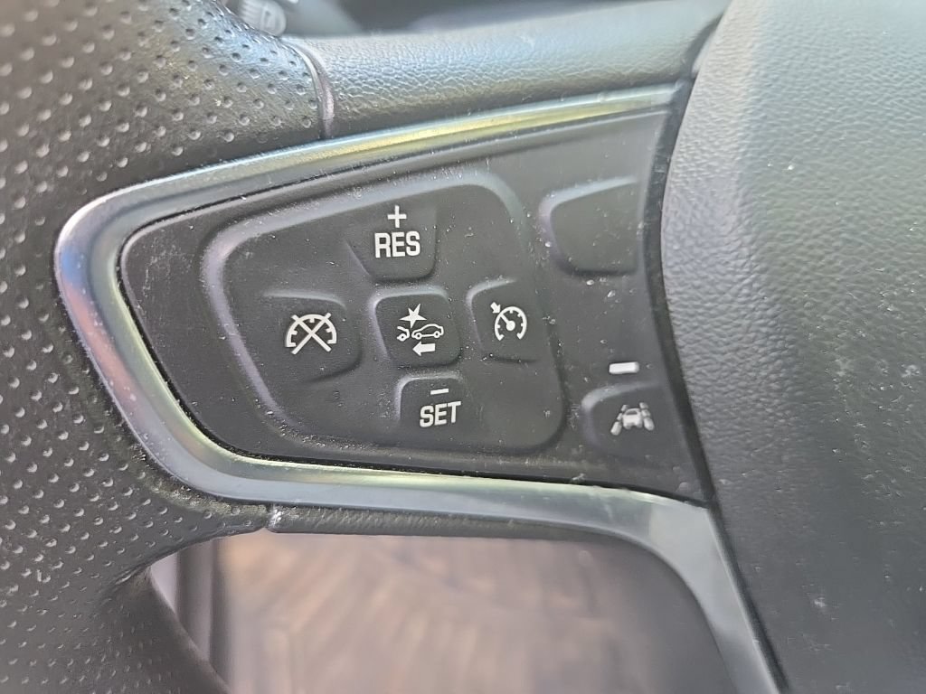 Used 2024 Chevrolet Equinox LS FWD image 15