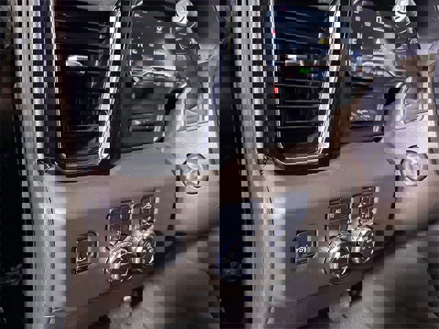 Used 2025 GMC Sierra 1500 Denali image 18