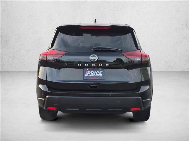 Used 2025 Nissan Rogue SV FWD image 7