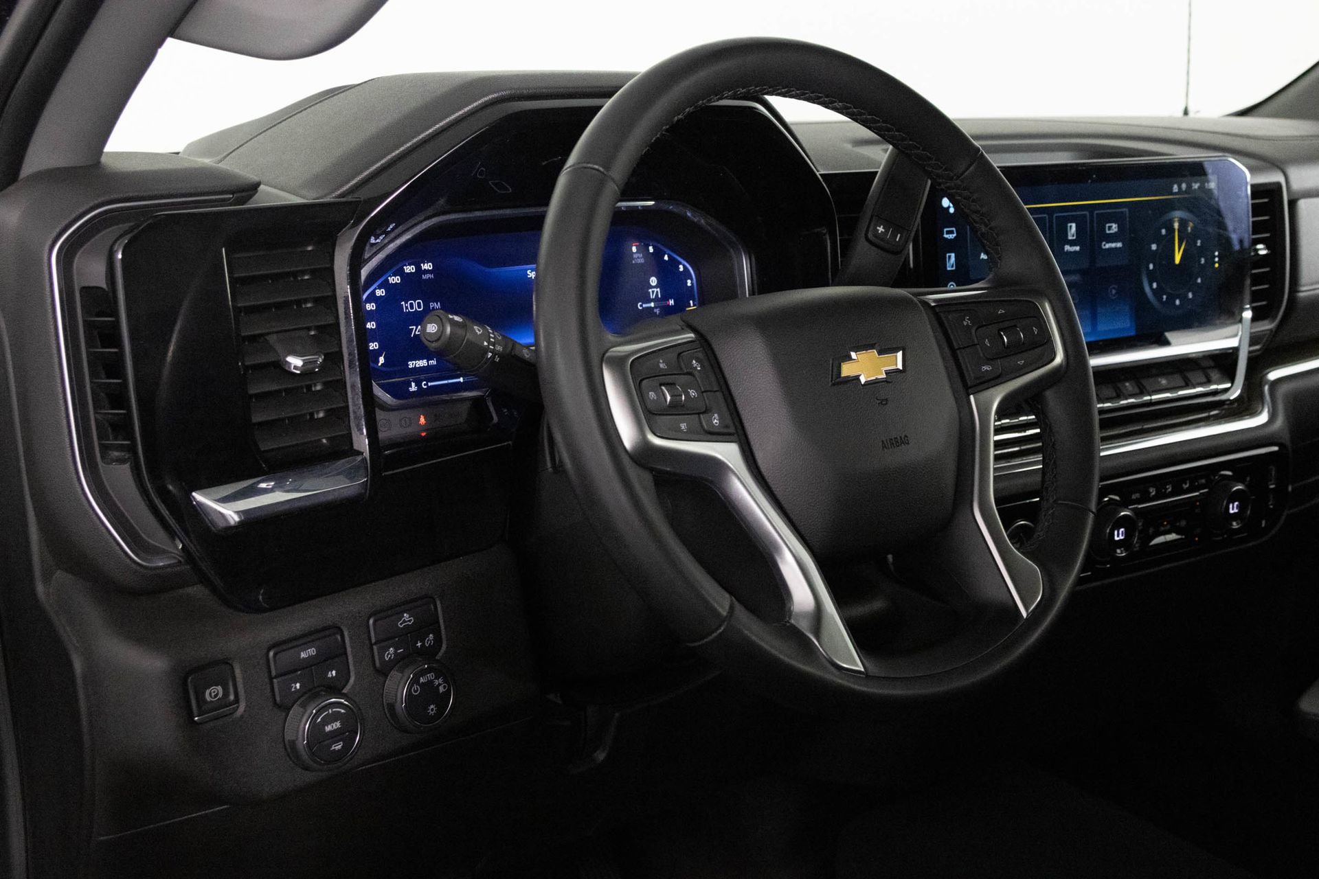 Certified 2023 Chevrolet Silverado 1500 LT image 31