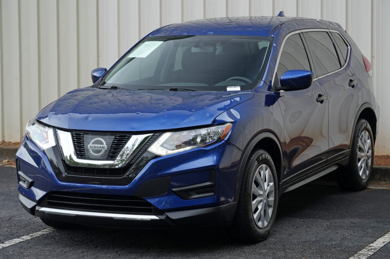 Used 2017 Nissan Rogue S AWD/4WD image 40