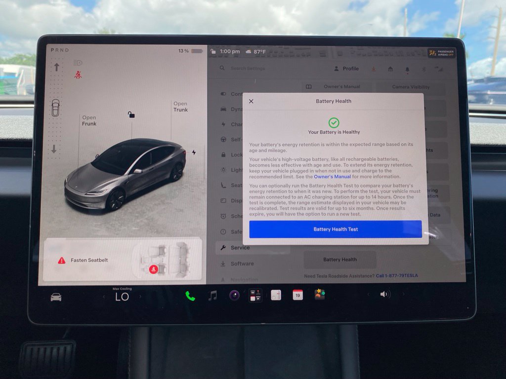 Used 2024 Tesla Model 3 Standard Range RWD image 8