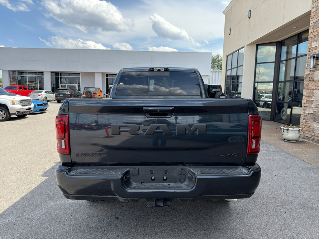 New 2026 RAM 2500 Laramie AWD/4WD image 4