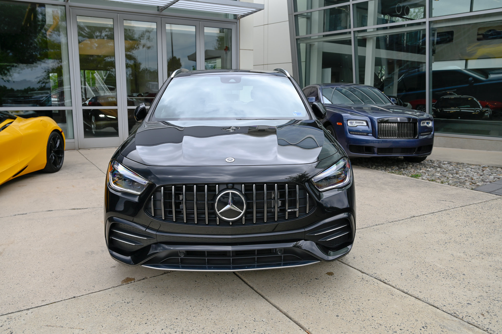 Used 2023 Mercedes-Benz GLA 35 AMG 4MATIC image 2