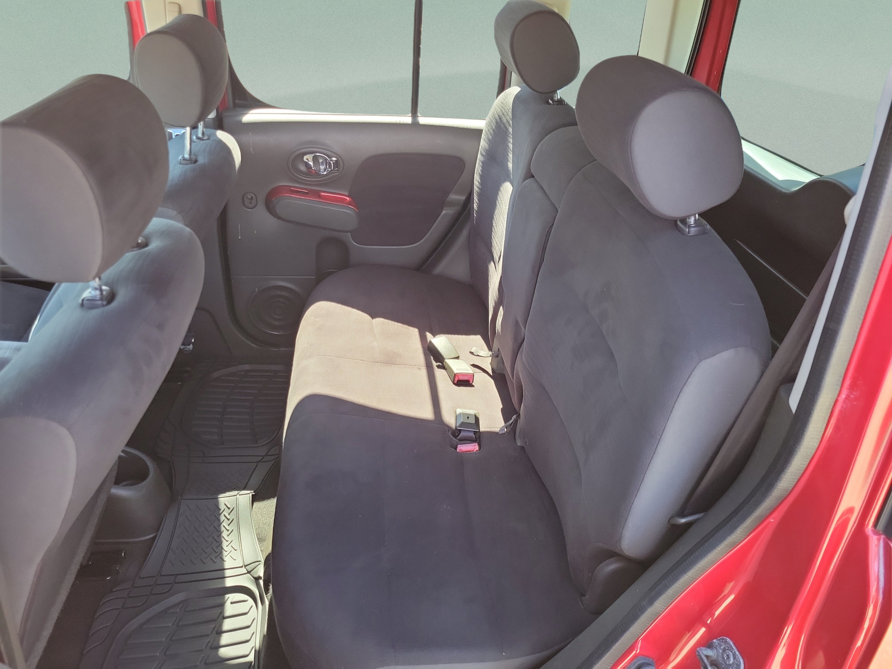 Used 2009 Nissan Cube 1.8 S w/ Ginormous Pkg FWD image 12