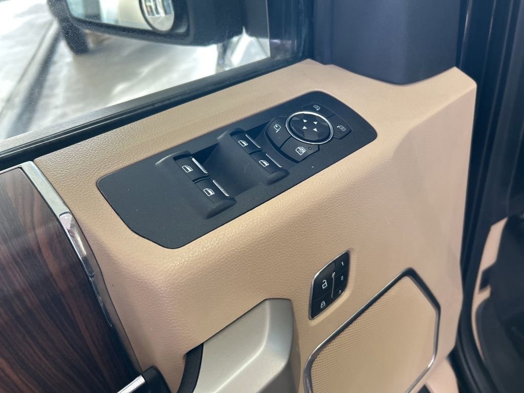 Used 2016 Ford F150 Lariat w/ Equipment Group 502A Luxury image 43