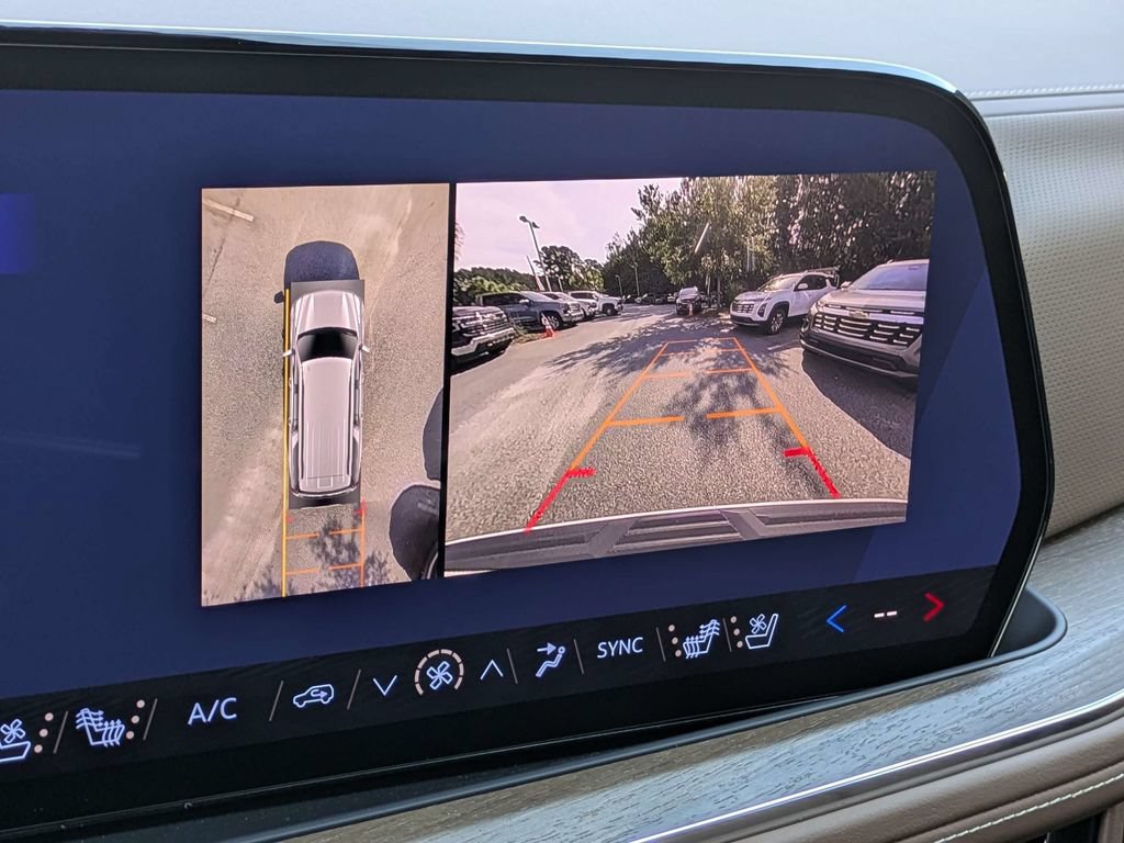 New 2026 Chevrolet Suburban High Country w/ Sun And Tow Package AWD/4WD image 25