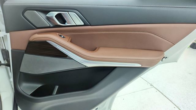 Used 2026 BMW X5 sDrive40i RWD image 27