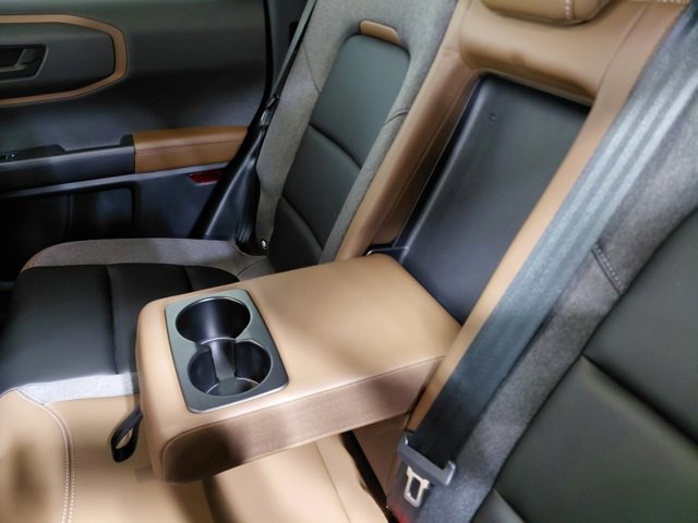 Used 2024 Ford Bronco Sport Outer Banks w/ Topo Graphic Package image 40