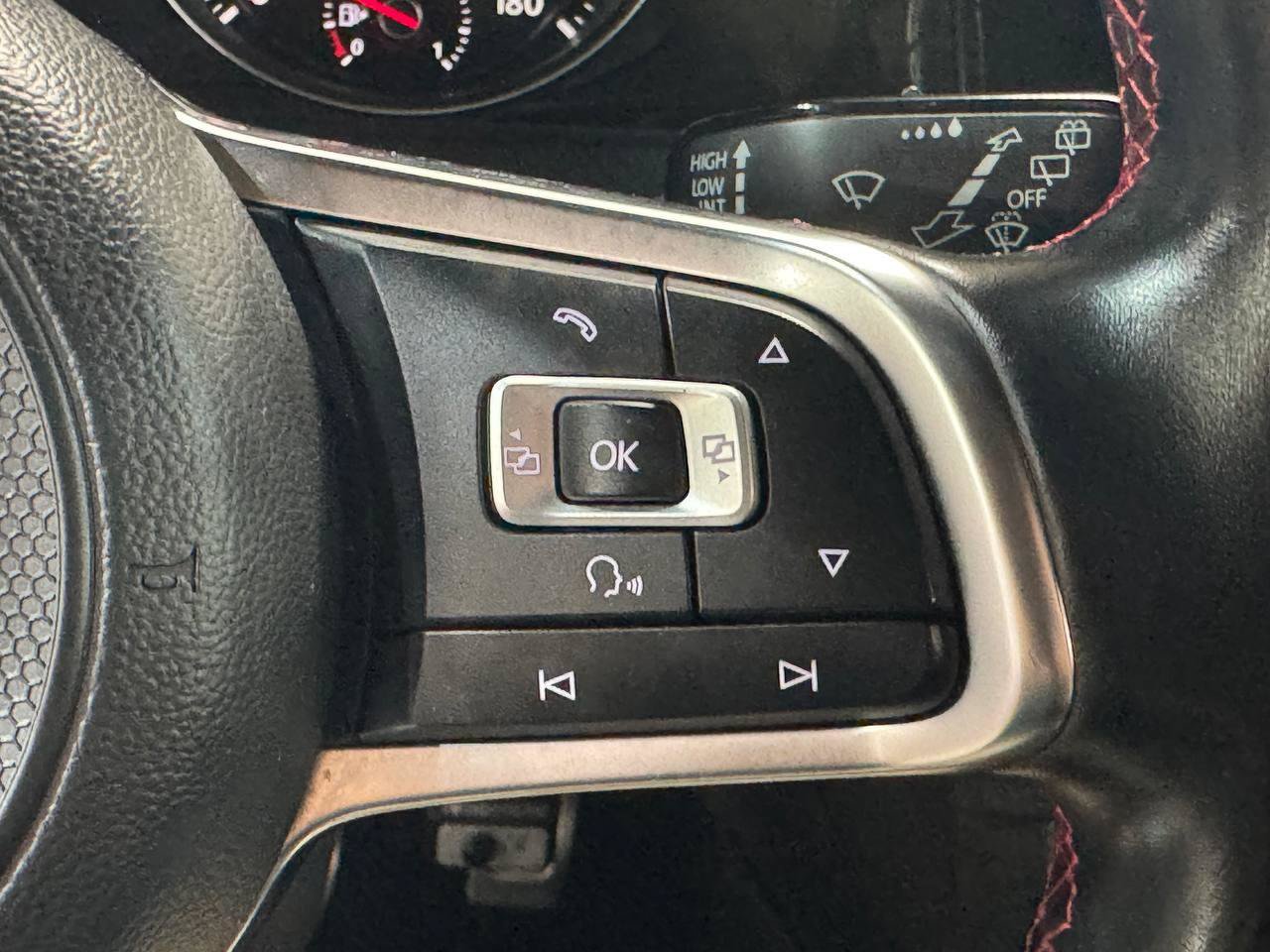 Used 2018 Volkswagen GTI Autobahn FWD image 22