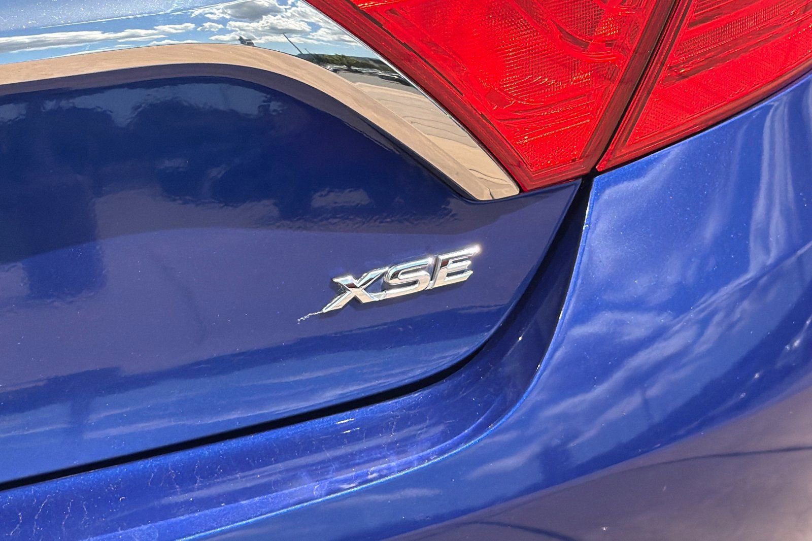Used 2015 Toyota Camry XSE w/ Advanced Technology Package FWD image 33