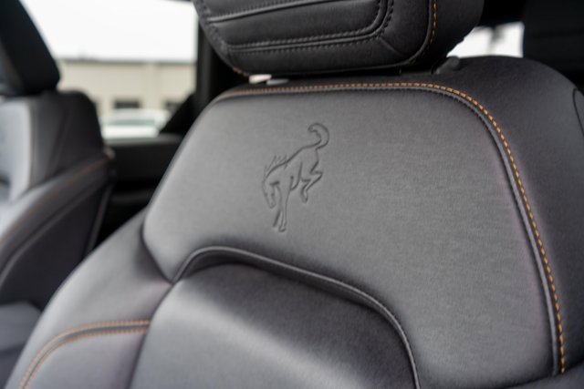 Used 2023 Ford Bronco Badlands w/ Sasquatch Package image 24