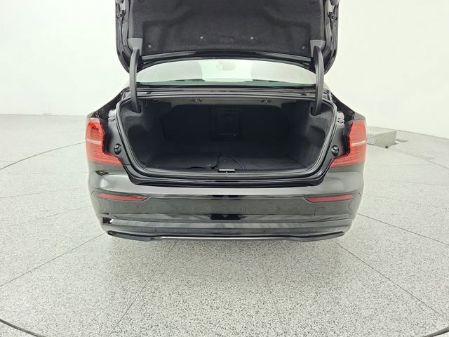 Certified 2024 Volvo S60 B5 Plus image 23