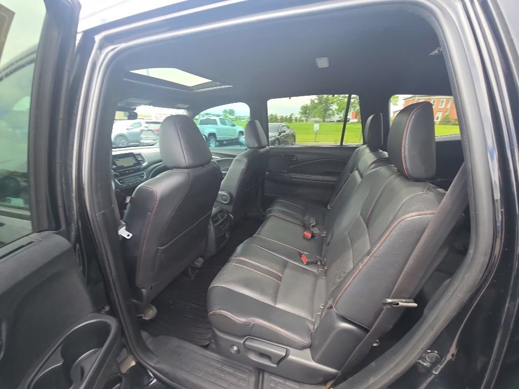 Used 2022 Honda Pilot TrailSport image 27