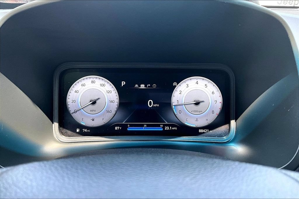Used 2023 Hyundai Kona Limited AWD/4WD image 13