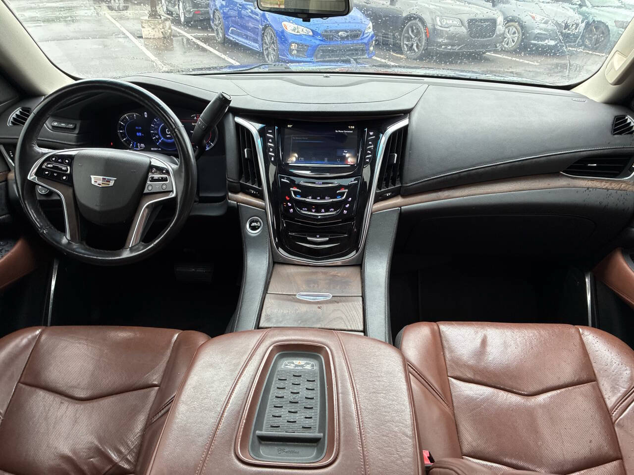 Used 2017 Cadillac Escalade ESV Luxury AWD/4WD image 21