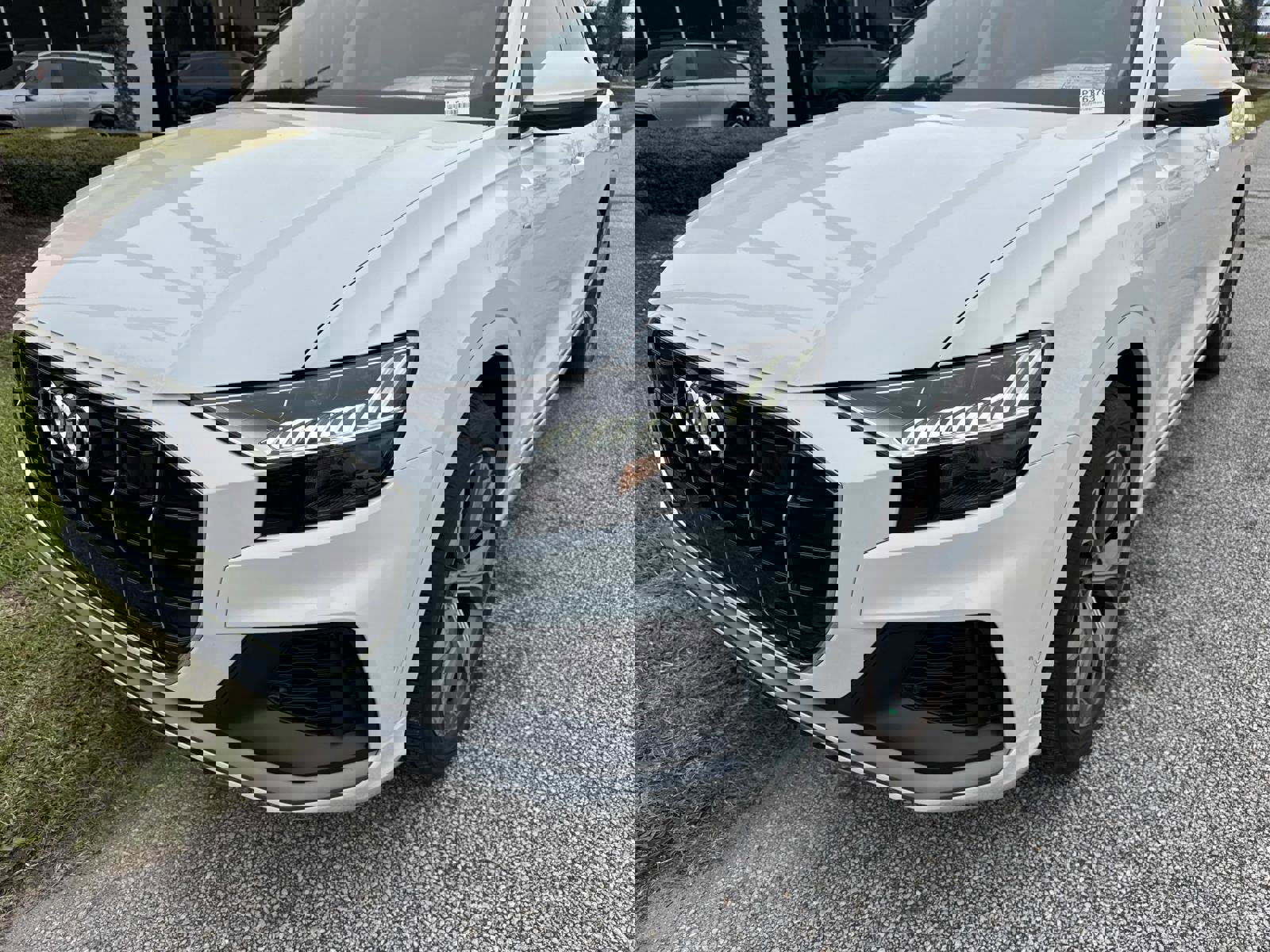 Used 2023 Audi Q8 Premium Plus image 9