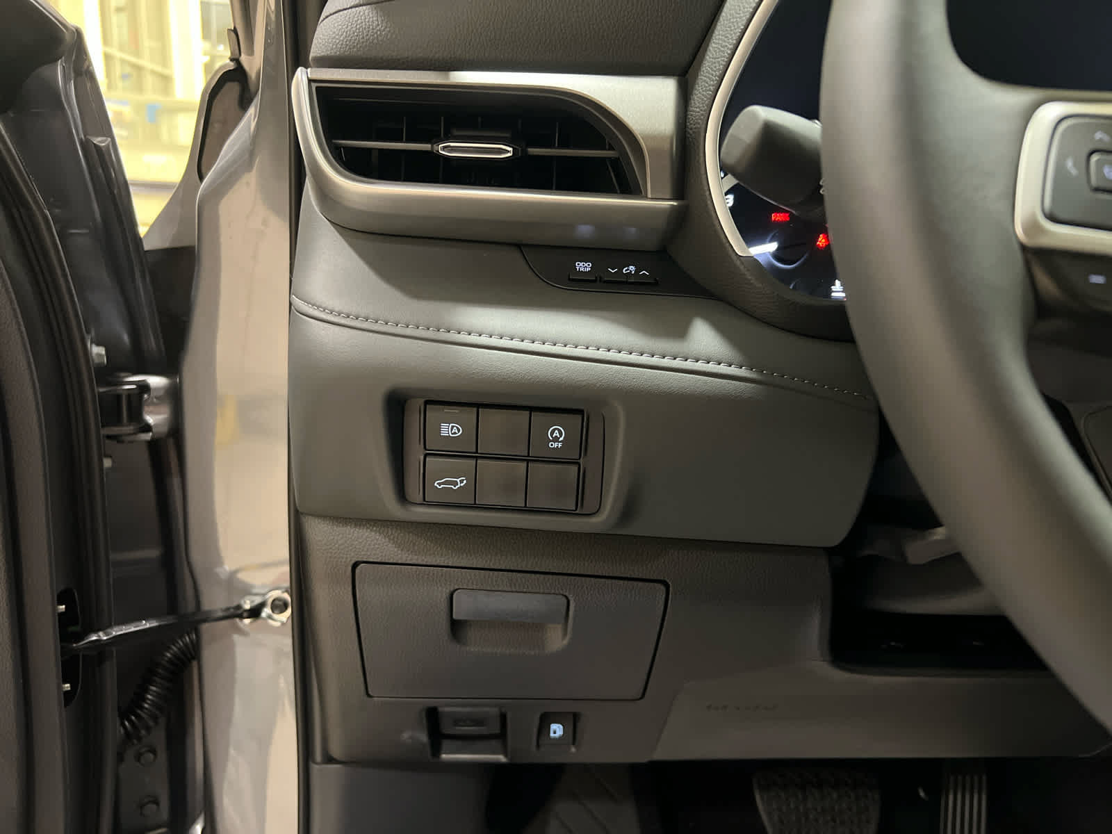 New 2026 Toyota Highlander XLE AWD/4WD image 21