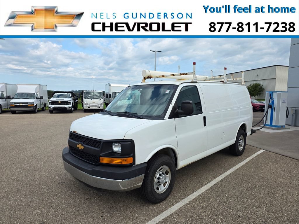 Used 2016 Chevrolet Express 3500 RWD image 3
