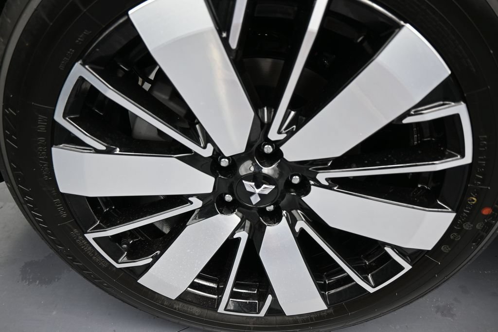 New 2026 Mitsubishi Outlander SE FWD image 49