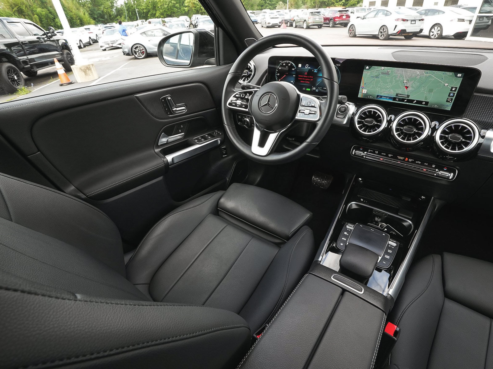 Used 2023 Mercedes-Benz EQB 300 4MATIC w/ Pinnacle Package image 52