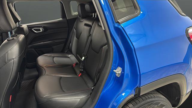 Certified 2022 Jeep Compass Trailhawk w/ Trailhawk Convenience Group AWD/4WD image 22