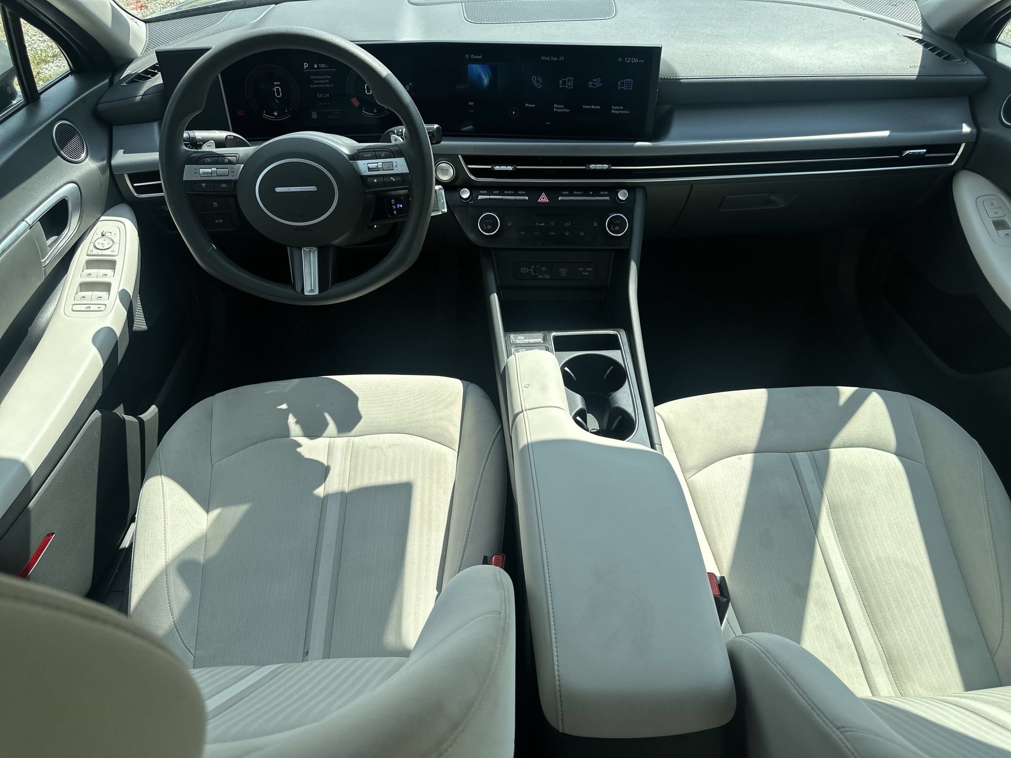 Used 2025 Hyundai Sonata SEL FWD image 22