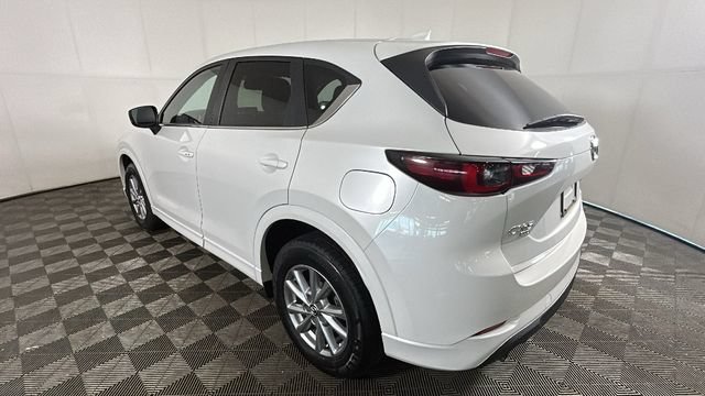 Used 2025 MAZDA CX-5 AWD 2.5 S w/ Preferred Package image 4