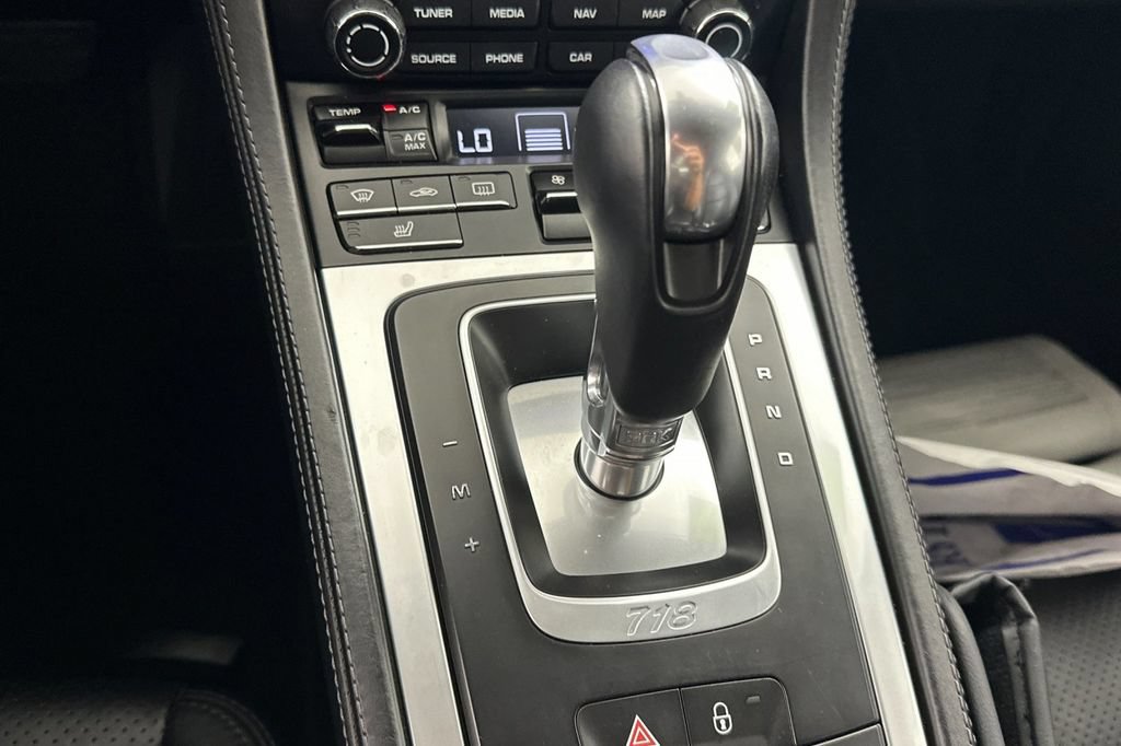 Used 2017 Porsche 718 Boxster RWD image 20